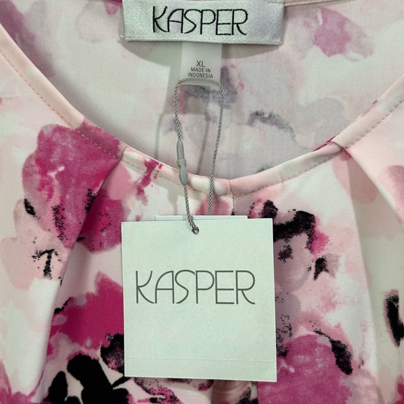 Kasper Women's Pink Floral Top - Picture 5 of 5